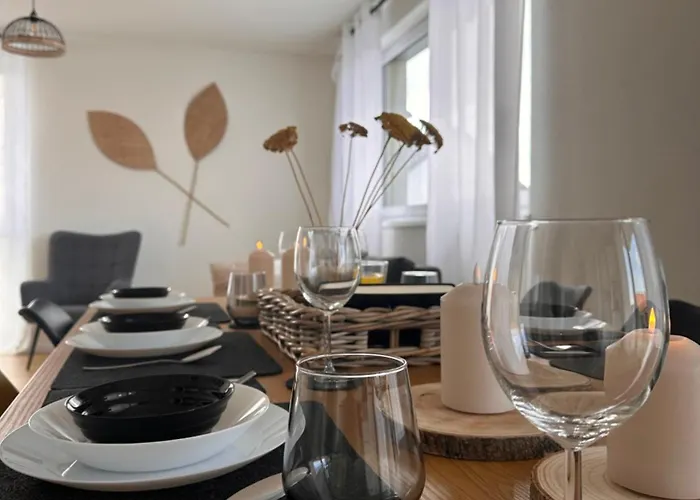 Amao-Sepia I 86Qm I King-Size Beds I Netflix I Privat Balcony I Free Parking I Near Europapark