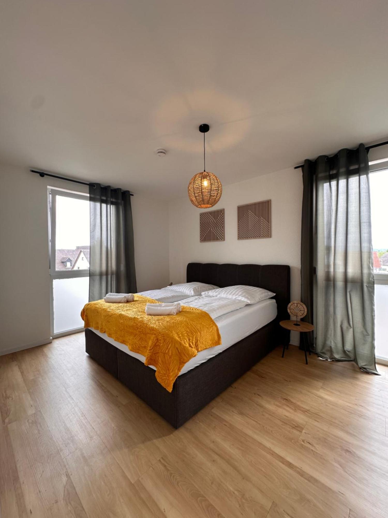 Apartment Amao-sepia I 86qm I King-size Beds I Netflix I Privat Balcony I Free Parking I Near Europapark *